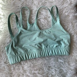 Oiselle sports bra mint green size 06